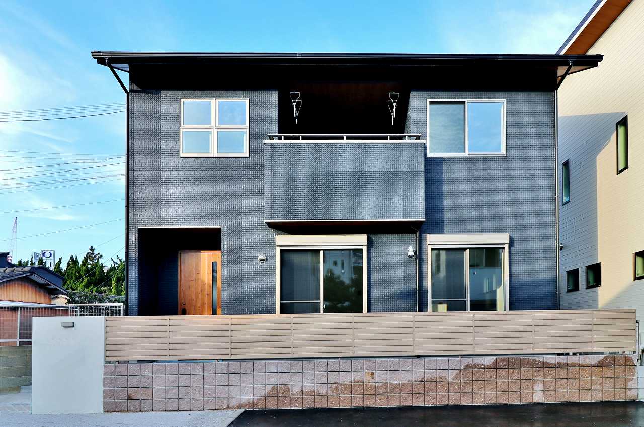 福岡市西区小戸1丁目戸建て